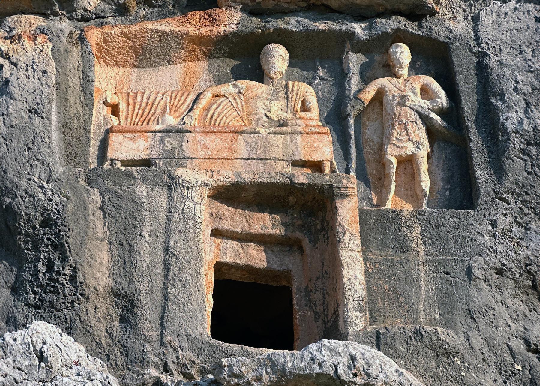 Çanakçı Kaya Mezarları